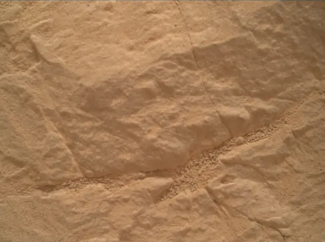 Sol 2301: Mars Hand Lens Imager (MAHLI)