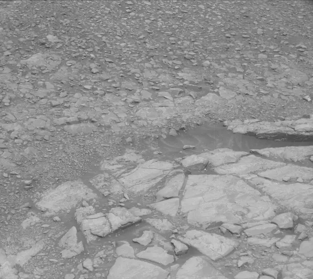 Sol 2302: Mast Camera (Mastcam)