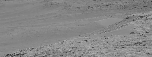 Sol 2302: Mast Camera (Mastcam)