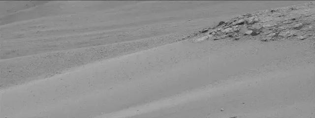 Sol 2302: Mast Camera (Mastcam)