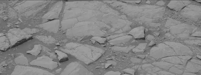 Sol 2302: Mast Camera (Mastcam)