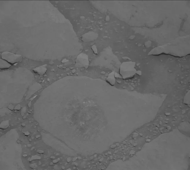 Sol 2302: Mast Camera (Mastcam)