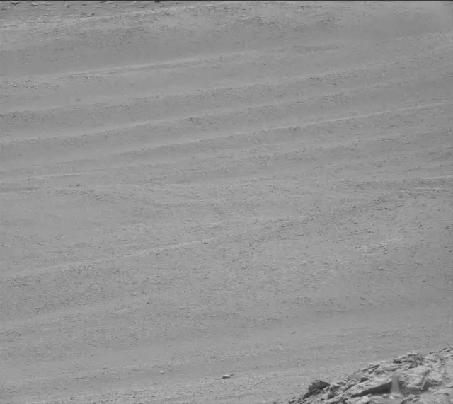 Sol 2302: Mast Camera (Mastcam)