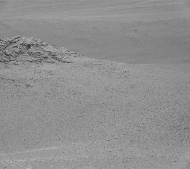 Sol 2302: Mast Camera (Mastcam)