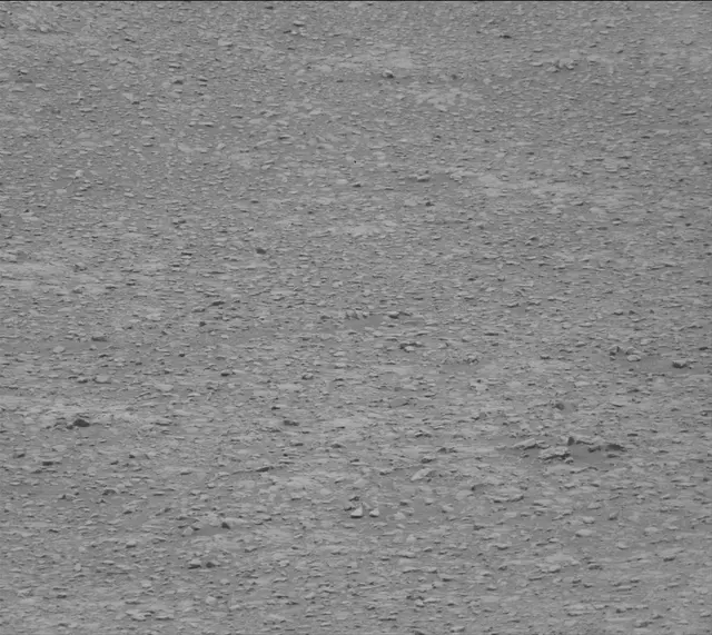 Sol 2302: Mast Camera (Mastcam)