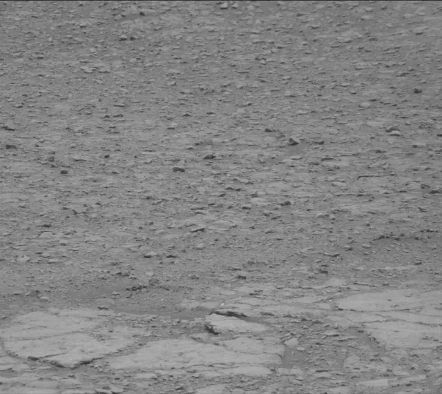Sol 2302: Mast Camera (Mastcam)