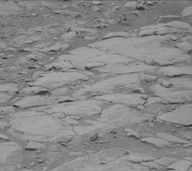 Sol 2302: Mast Camera (Mastcam)