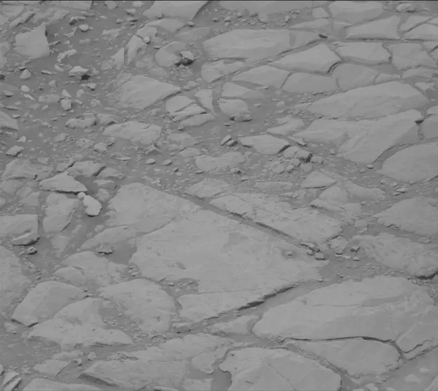 Sol 2302: Mast Camera (Mastcam)