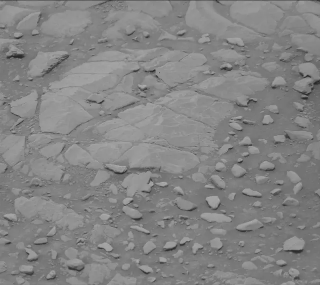 Sol 2302: Mast Camera (Mastcam)