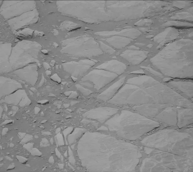 Sol 2302: Mast Camera (Mastcam)