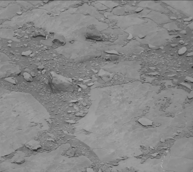 Sol 2302: Mast Camera (Mastcam)
