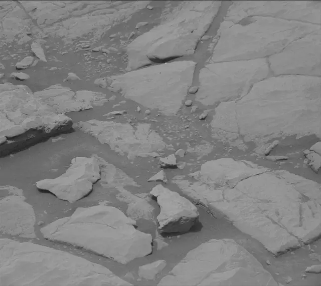 Sol 2302: Mast Camera (Mastcam)