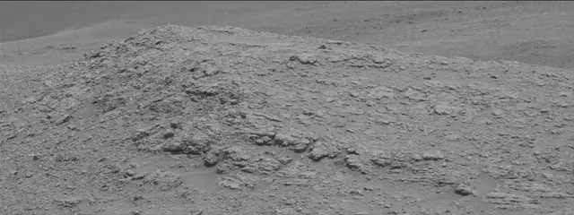Sol 2304: Mast Camera (Mastcam)