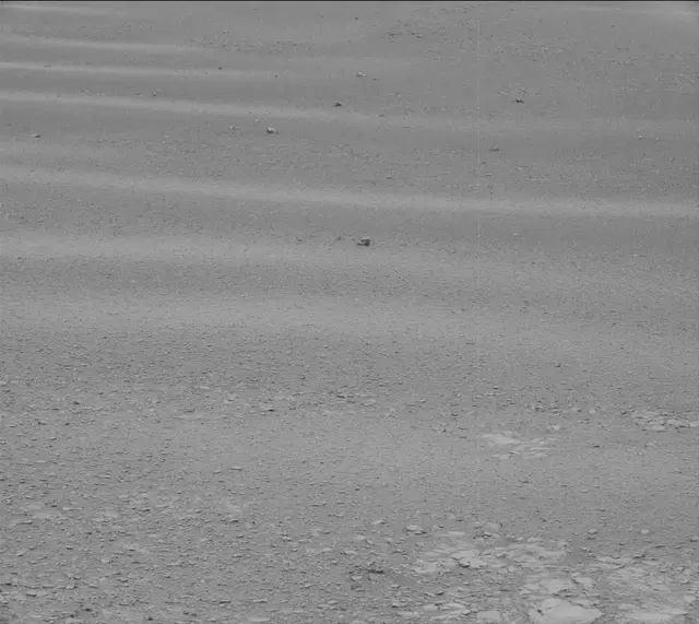 Sol 2304: Mast Camera (Mastcam)