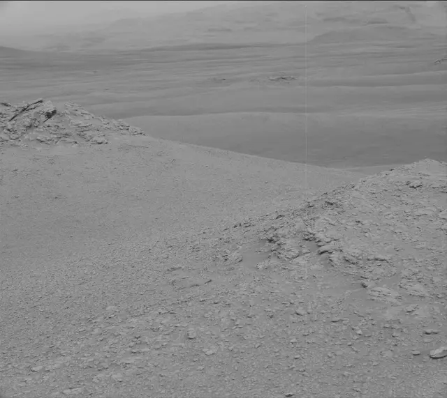 Sol 2304: Mast Camera (Mastcam)