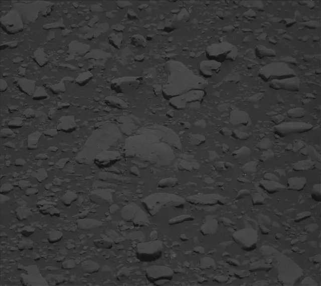 Sol 2304: Mast Camera (Mastcam)
