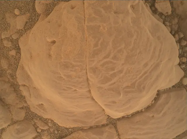 Sol 2304: Mars Hand Lens Imager (MAHLI)
