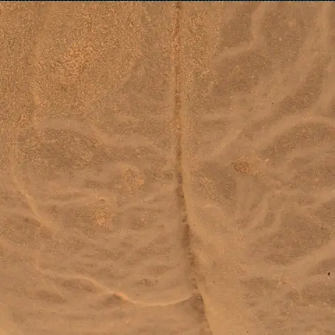 Sol 2304: Mars Hand Lens Imager (MAHLI)