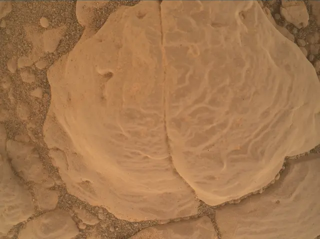 Sol 2304: Mars Hand Lens Imager (MAHLI)