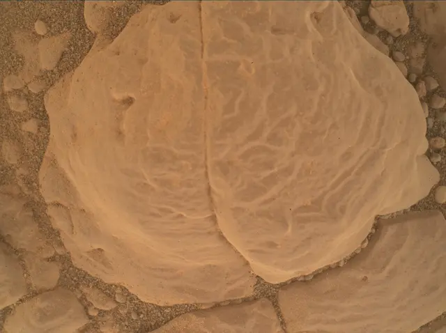 Sol 2304: Mars Hand Lens Imager (MAHLI)