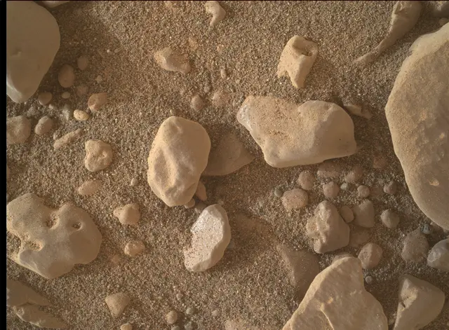 Sol 2308: Mars Hand Lens Imager (MAHLI)