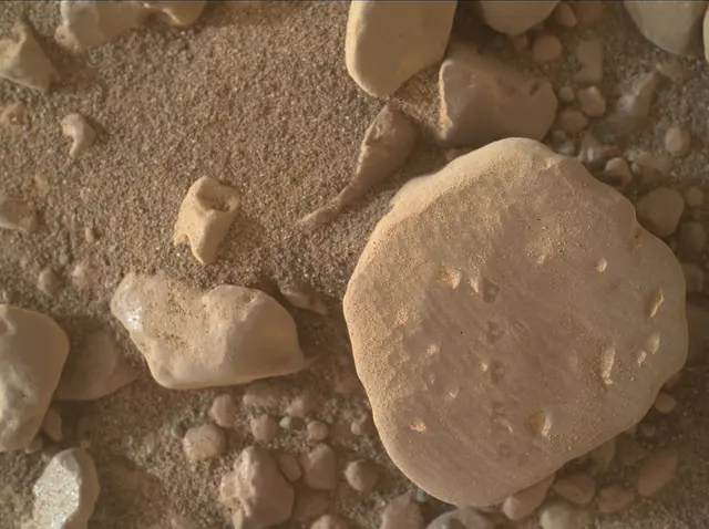 Sol 2308: Mars Hand Lens Imager (MAHLI)