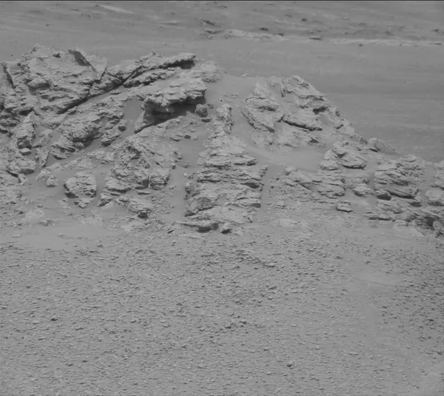 Sol 2309: Mast Camera (Mastcam)