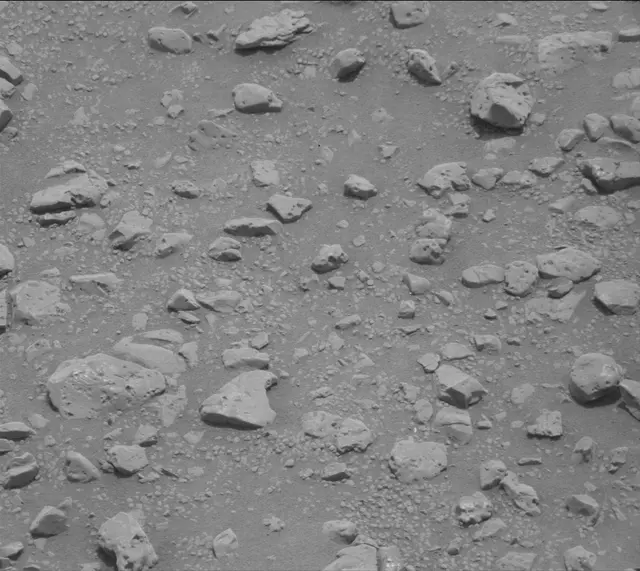 Sol 2309: Mast Camera (Mastcam)