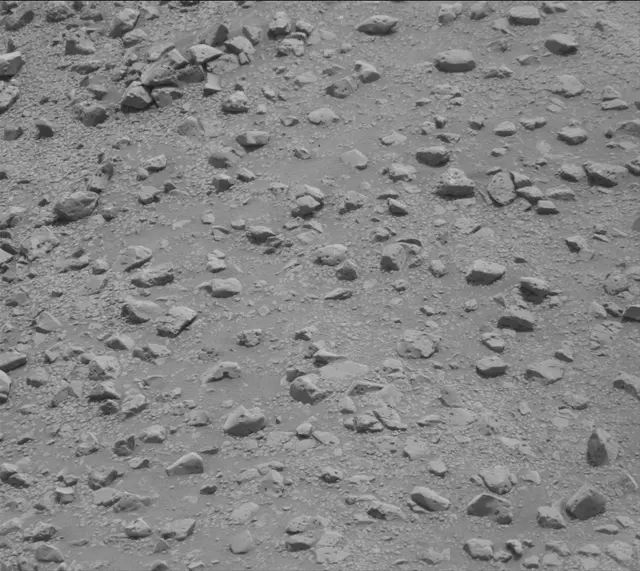 Sol 2309: Mast Camera (Mastcam)