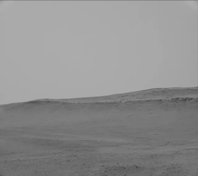 Sol 2312: Mast Camera (Mastcam)