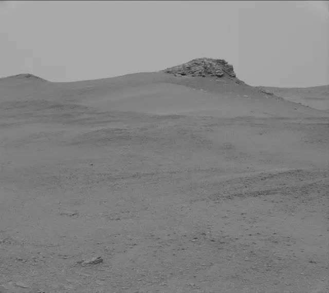 Sol 2312: Mast Camera (Mastcam)