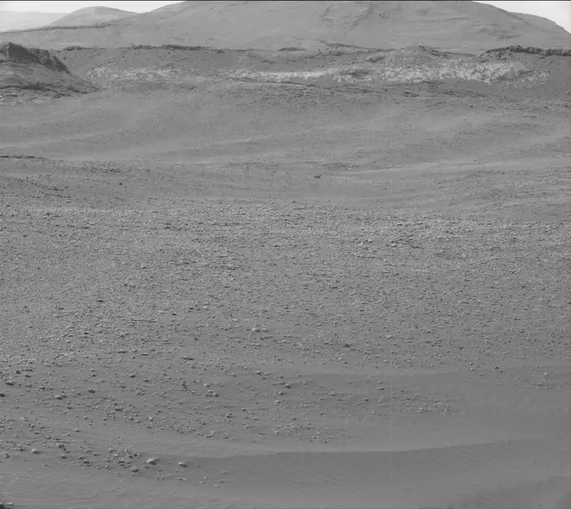 Sol 2312: Mast Camera (Mastcam)