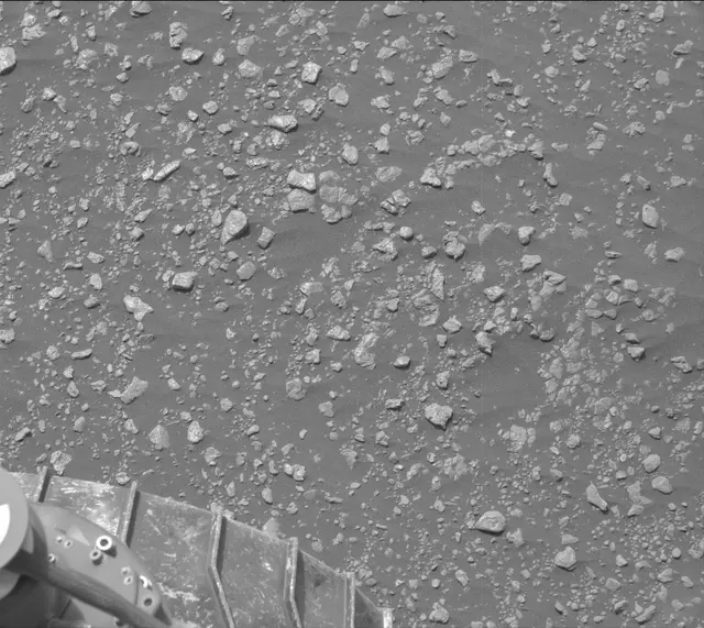 Sol 2312: Mast Camera (Mastcam)