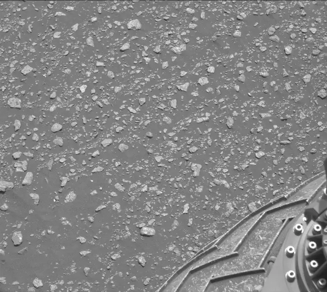 Sol 2312: Mast Camera (Mastcam)