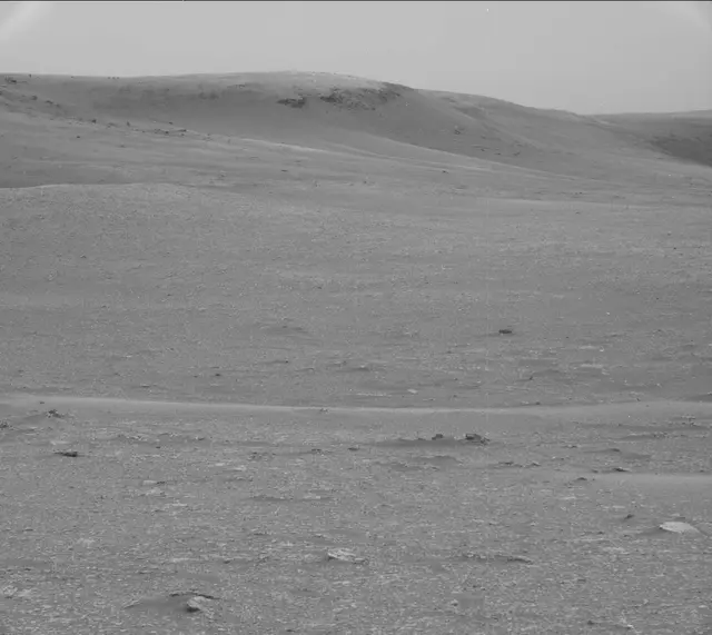 Sol 2313: Mast Camera (Mastcam)