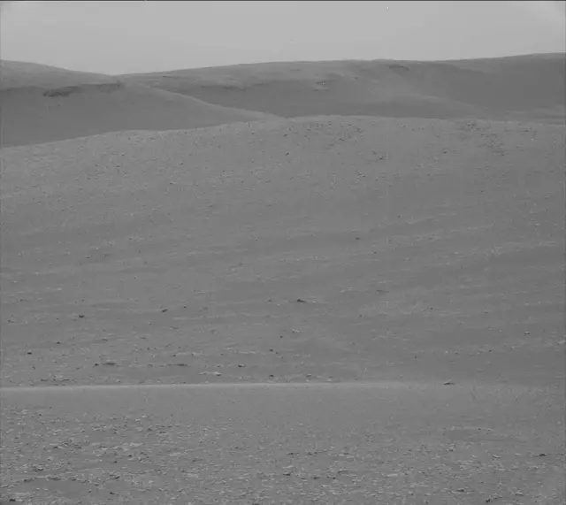 Sol 2313: Mast Camera (Mastcam)