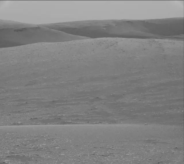Sol 2313: Mast Camera (Mastcam)