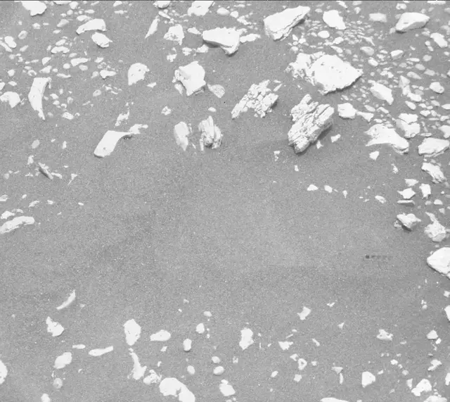 Sol 2313: Mast Camera (Mastcam)
