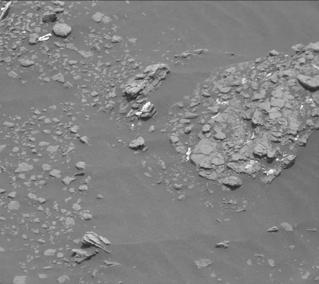 Sol 2313: Mast Camera (Mastcam)