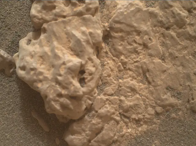 Sol 2315: Mars Hand Lens Imager (MAHLI)