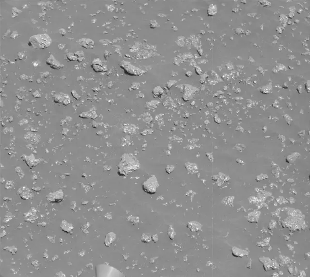Sol 2316: Mast Camera (Mastcam)