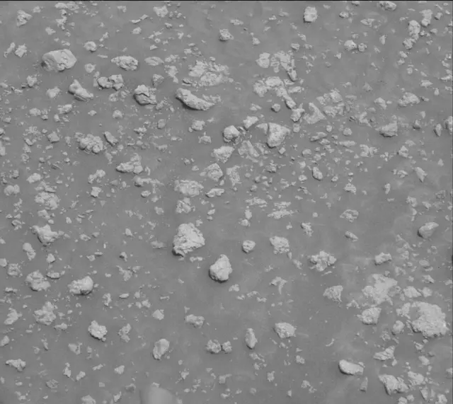 Sol 2316: Mast Camera (Mastcam)