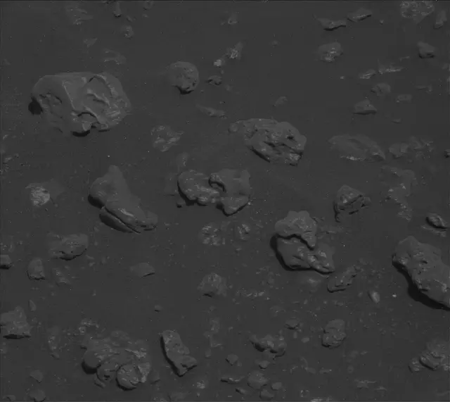 Sol 2316: Mast Camera (Mastcam)