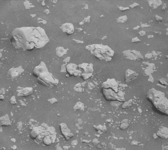 Sol 2316: Mast Camera (Mastcam)