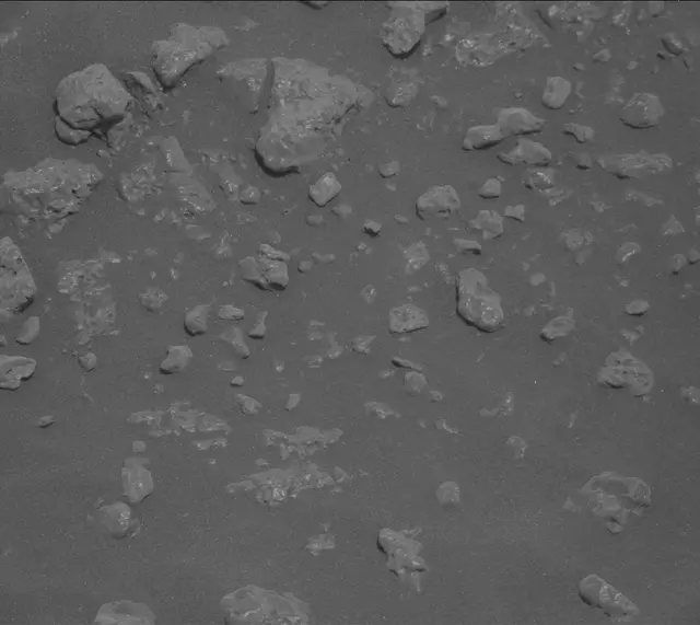 Sol 2316: Mast Camera (Mastcam)