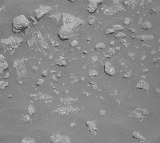 Sol 2316: Mast Camera (Mastcam)