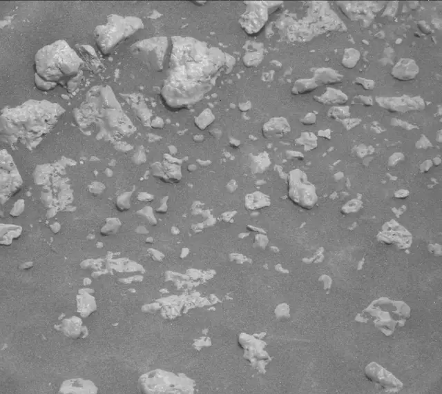Sol 2316: Mast Camera (Mastcam)
