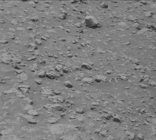 Sol 2316: Mast Camera (Mastcam)