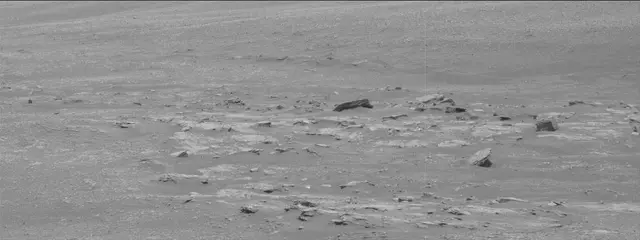 Sol 2318: Mast Camera (Mastcam)