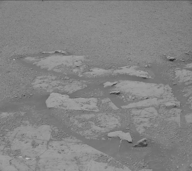Sol 2318: Mast Camera (Mastcam)